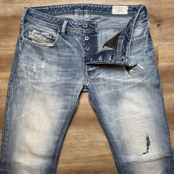 Diesel Zatiny Jeans Men 32x34 Blue Bootcut Italy Thrash Embroidery Faded 008LD - Picture 2 of 16
